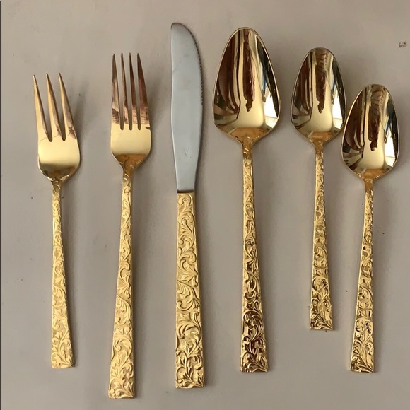 COPY - COPY - 6 Piece Place Setting - Picture 1 of 1